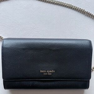 Kate Spade Black Crossbody Bag with Sleek Design